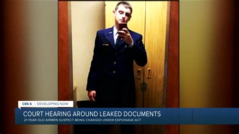Leak suspect yearned to join military but then regretted it
